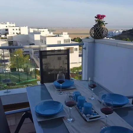 Apart.con Piscina Vistasol *